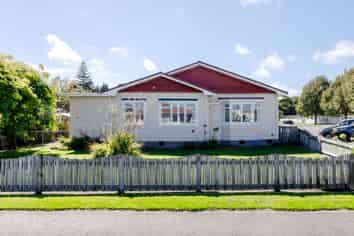 236 Stafford Street, HOKITIKA