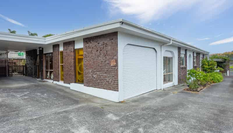 1/51A View Road, Henderson