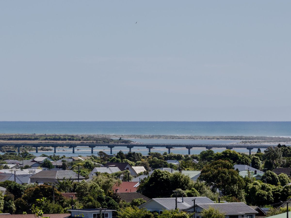 Your Canvas Above the Coast - View 2