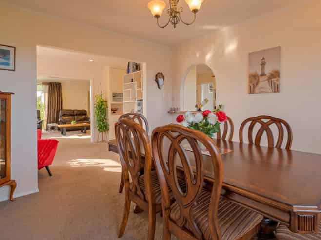 40 Howick Road, Redwoodtown