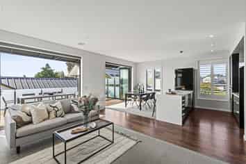 59 Waterstock Way, Parklands