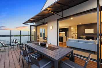 59 Waterstock Way, Parklands