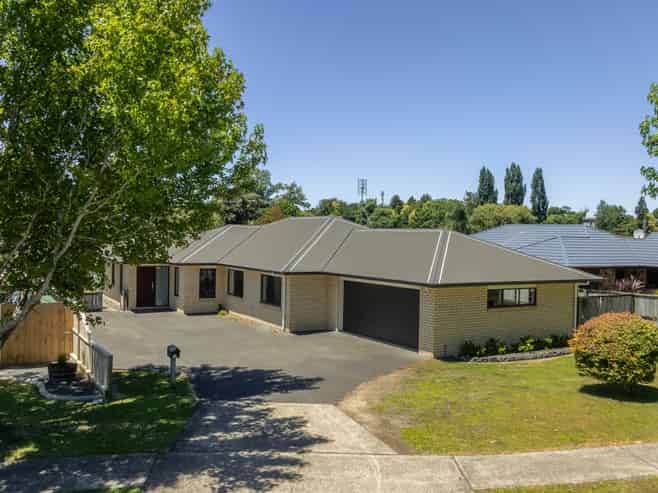 17 Uretara Drive, Katikati