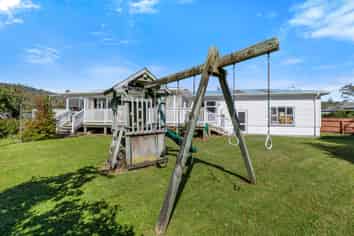 6 Kapuranga Grove, Stokes Valley