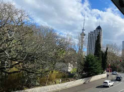 301/10 Waterloo Quadrant, Auckland Central