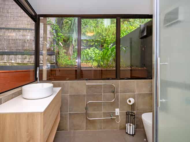 215 Ohiwa Beach Road, Opotiki and Surrounds