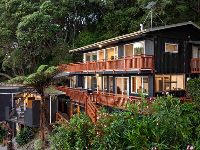 215 Ohiwa Beach Road, Opotiki and Surrounds