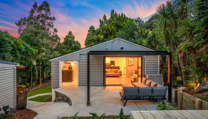 22 Hollywood Avenue, Titirangi