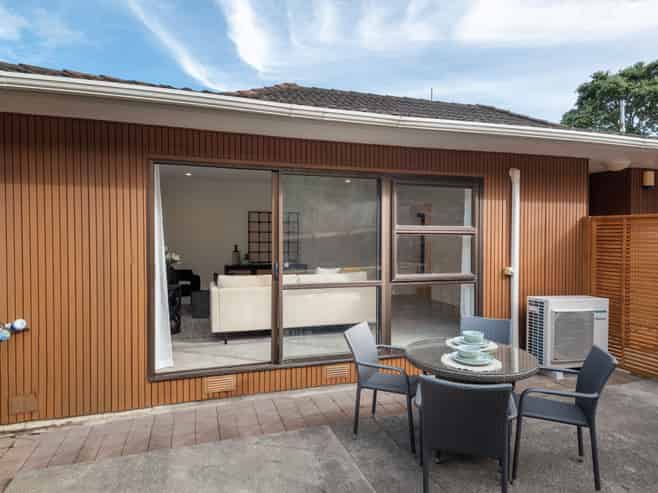 2/7 Tallington Crescent, Torbay