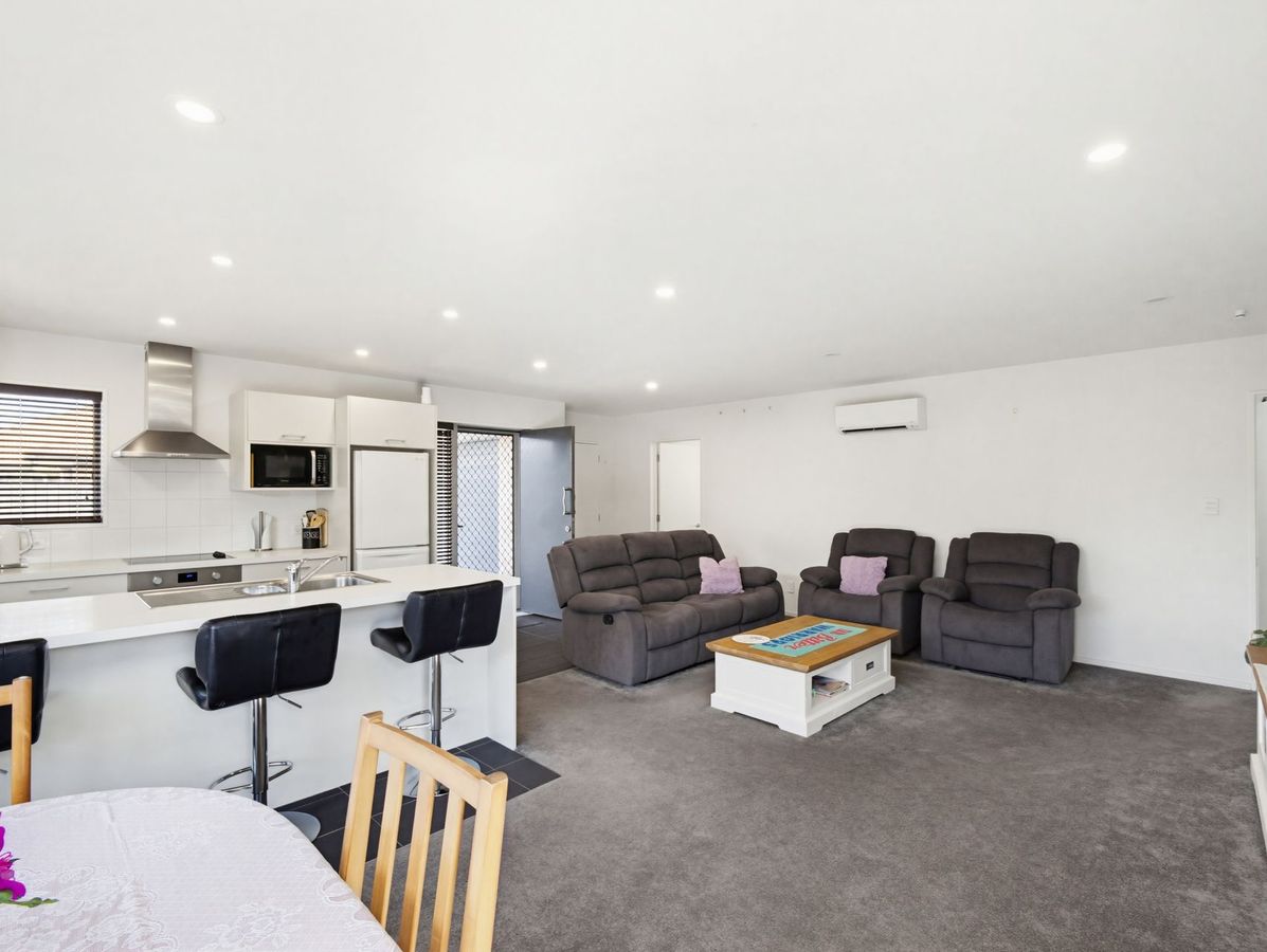 Family-Focused Living on Mackworth Street - Widok 6