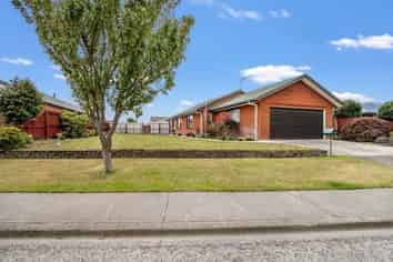 2 Canon Stack Place, Kaiapoi