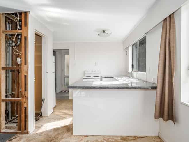 24C The Track, Plimmerton