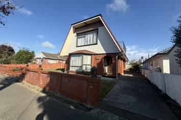 80 Dunedin Street, Redwood