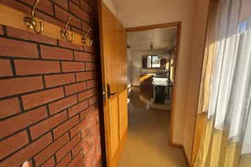 80 Dunedin Street, Redwood