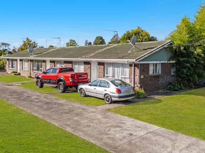 38 & 40 Taka Street, Takanini