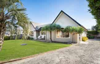  28 Success Court, Omaha