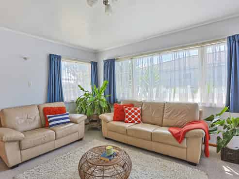 110 Morris Spence Avenue, Onekawa