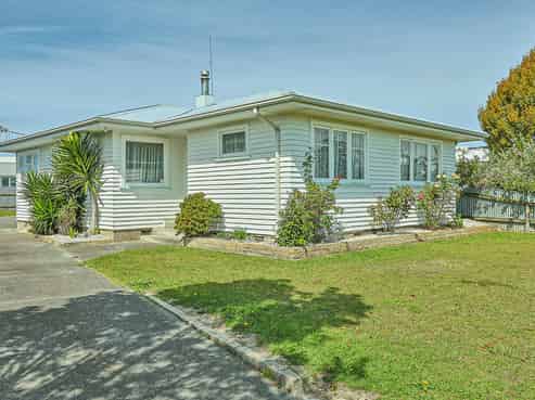 110 Morris Spence Avenue, Onekawa