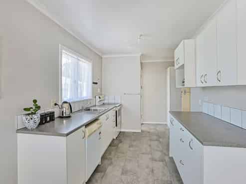 110 Morris Spence Avenue, Onekawa