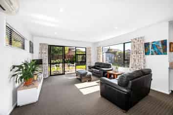 10 Pony Lane, Spreydon