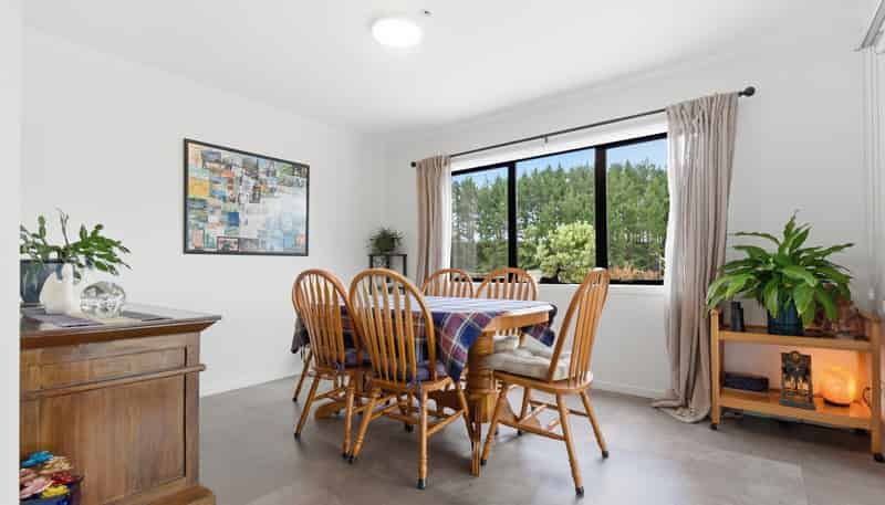 1202 State Highway 3, Kai Iwi