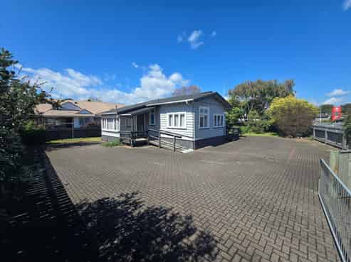 City Fringe Commercial Space – 97 sqm