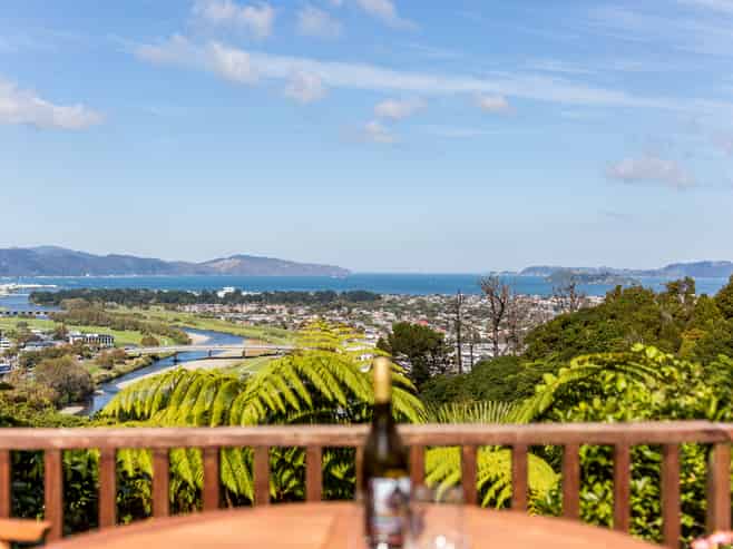 19 City View Grove, Harbour View