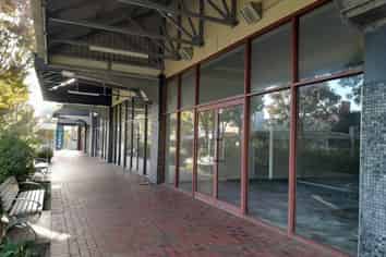 Retail Next to Game Over | 164 m2
