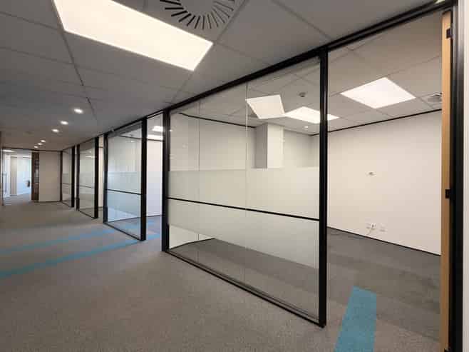 Tidy office in central Hutt!