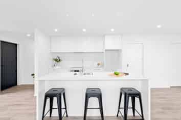 7 McCaw Road, LINCOLN