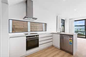 82 Alford Street, Waterview