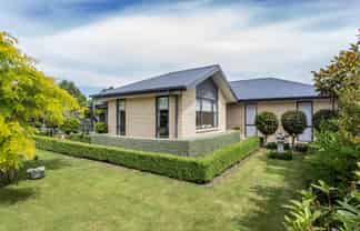 75 Willowside Place, Amberley