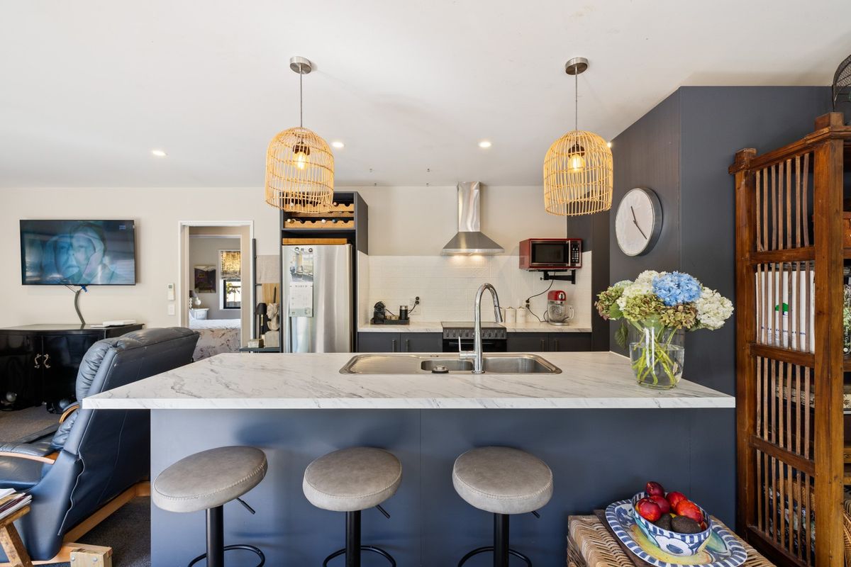 Upgraded, Refined and Absolutely Stunning - Widok 5