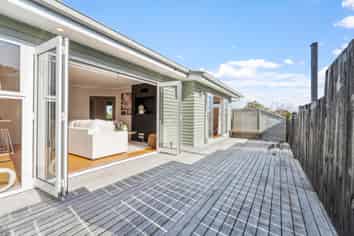 7 Walbrook Road, Manly