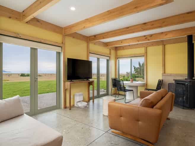 16 Hinepango Drive, Rarangi