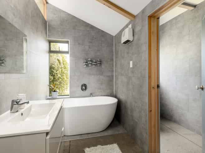 16 Hinepango Drive, Rarangi