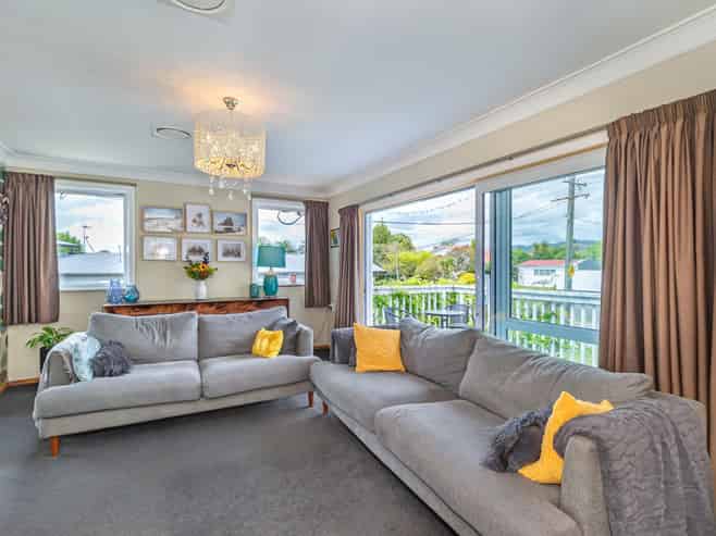 261 Cambridge Street, Levin