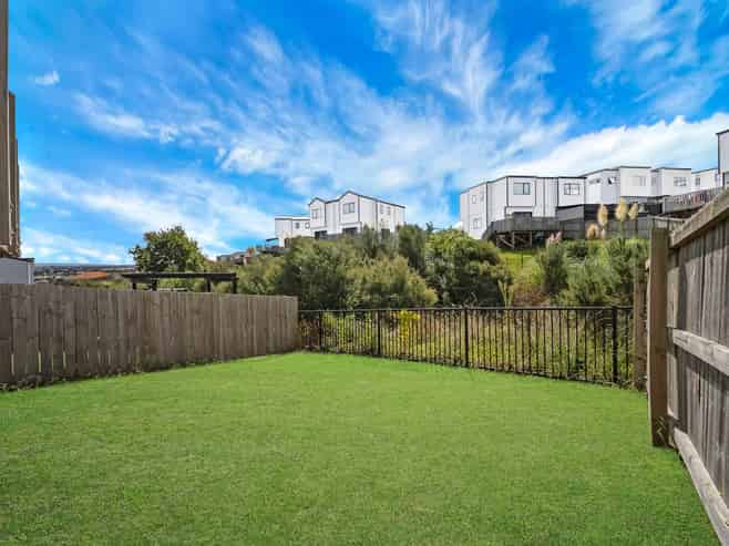 39B Crestview Rise, Papakura