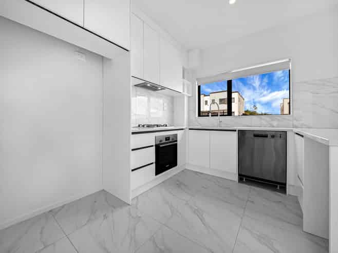 39B Crestview Rise, Papakura