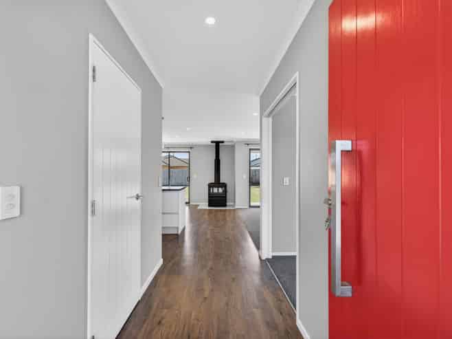 7 Cressy Place, Darfield