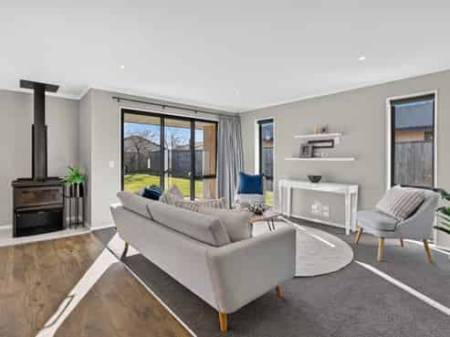 7 Cressy Place, Darfield