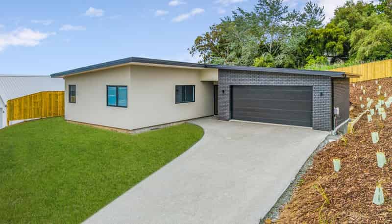 13 Ara O Kahuroa, Richmond