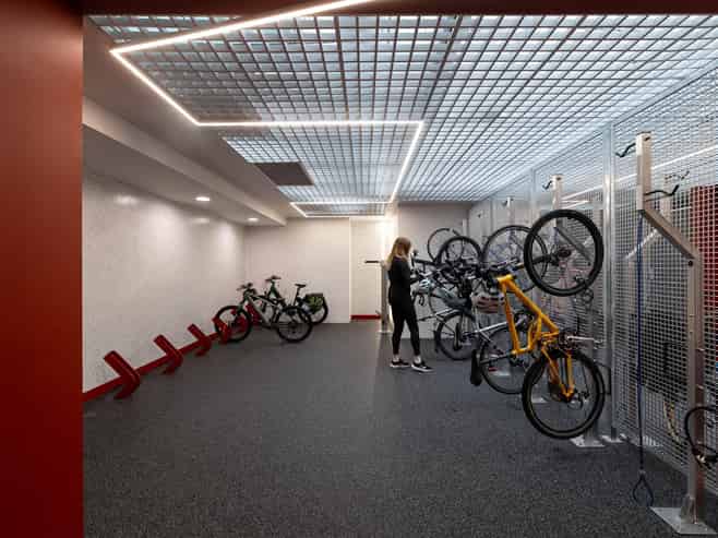 Walk-in Premium Grade Office Floor