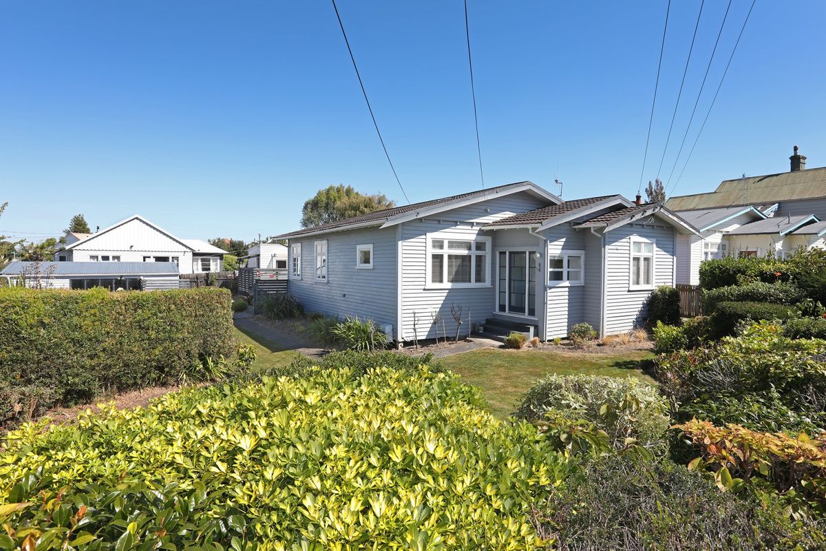 Timeless 1930s charm, modern CBD living, Marton