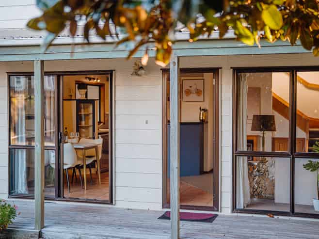 2/20 Brook Street, Milford