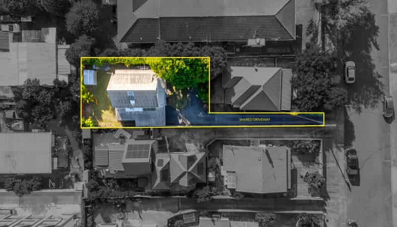 2/20 Brook Street, Milford