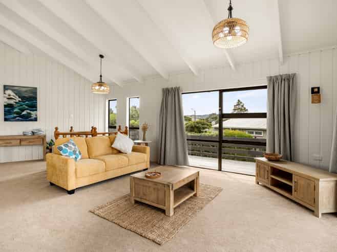 81 Catherine Crescent, Whitianga