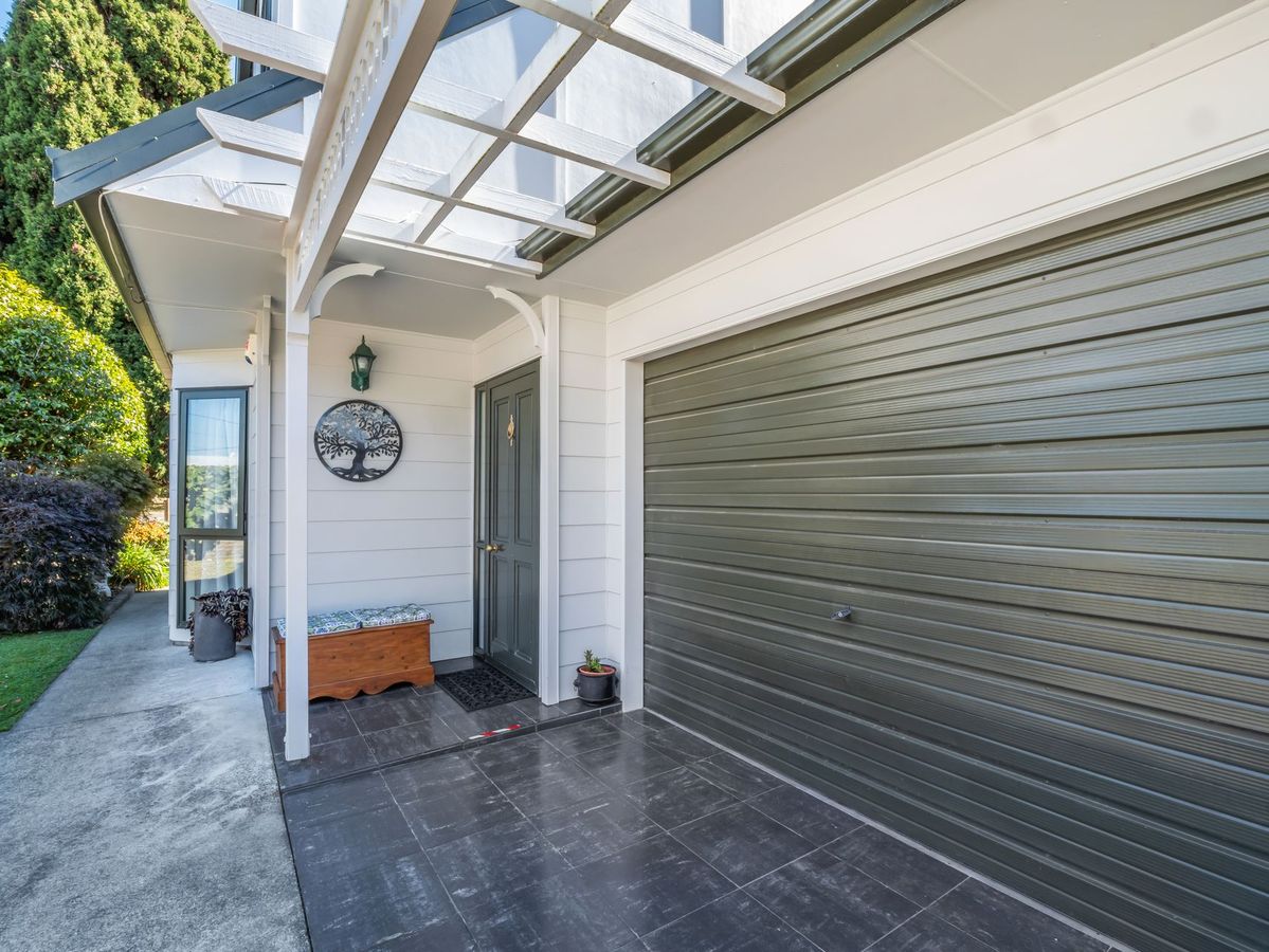 PRICE DROP – Owners Relocating & Want It SOLD! - Widok 4