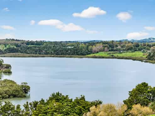 102B James Road, Maungaturoto