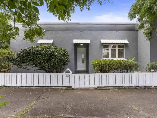 3/1103 Great North Road, Point Chevalier